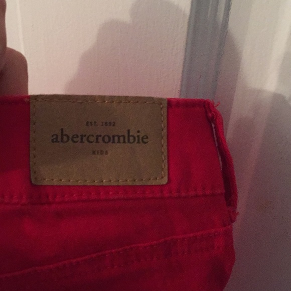 Red khaki pants - Picture 3 of 4